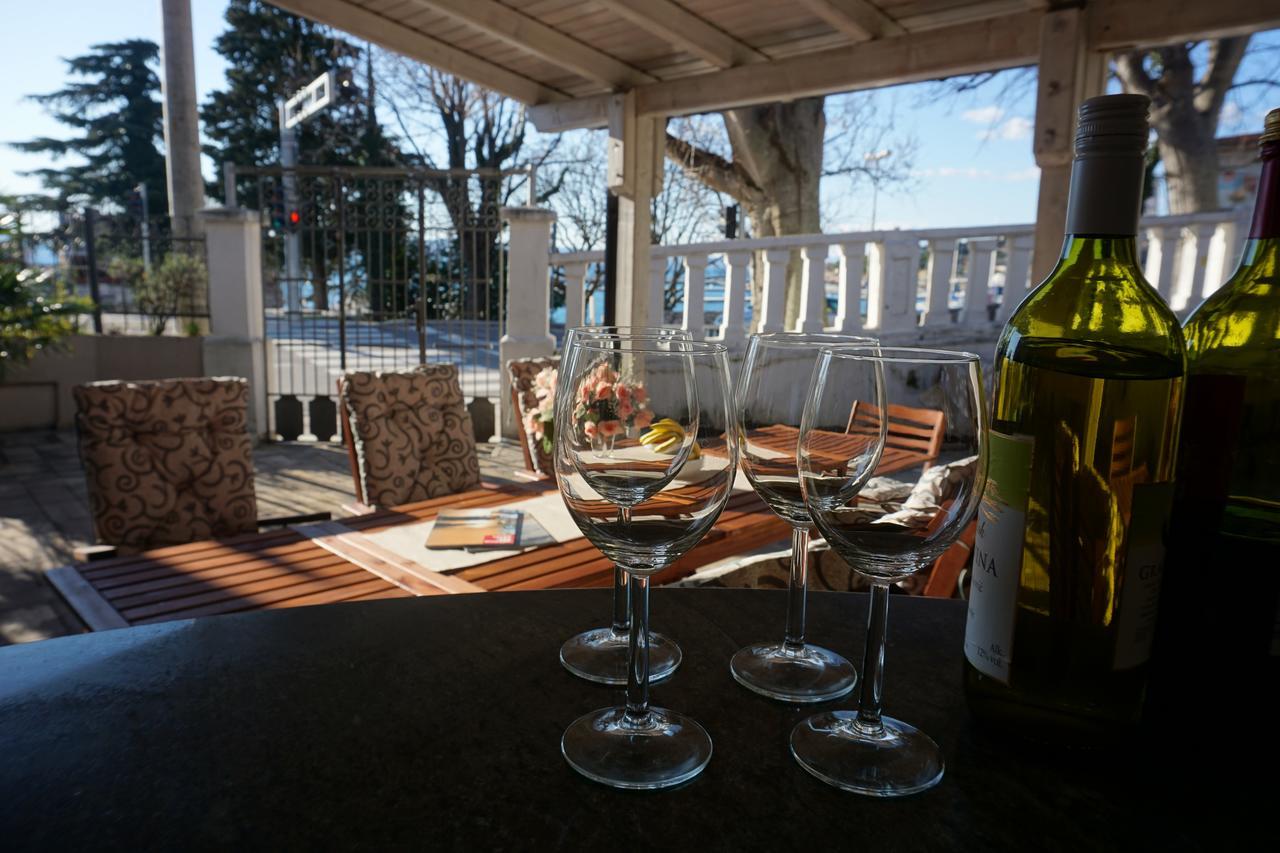 Apartments Ivancic Novi Vinodolski Esterno foto
