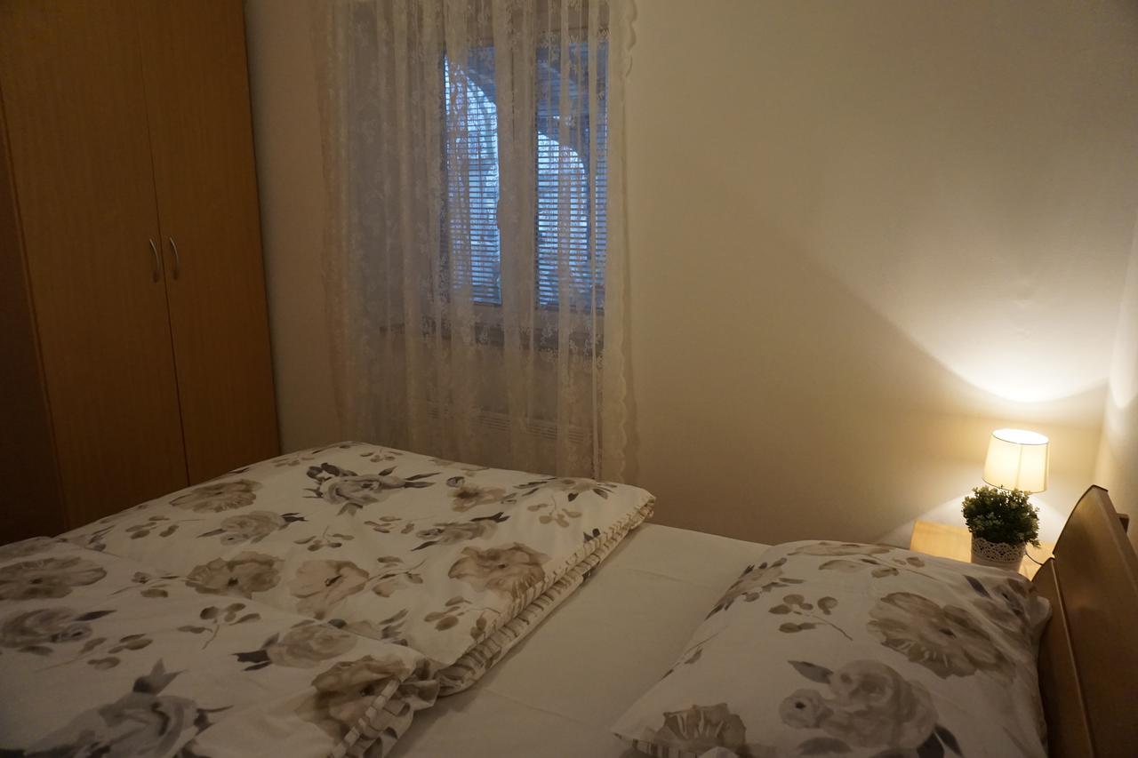 Apartments Ivancic Novi Vinodolski Esterno foto